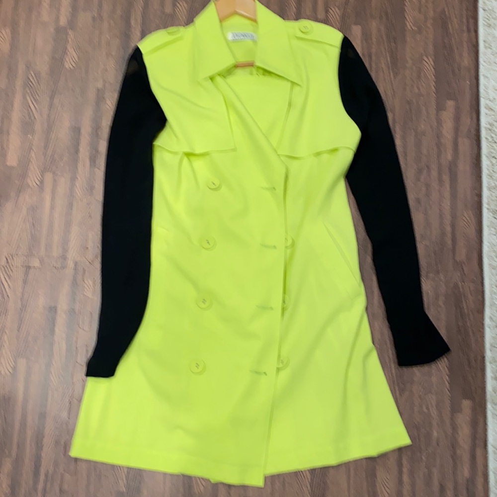 Jovonnista Trench style jacket US SZ 6.